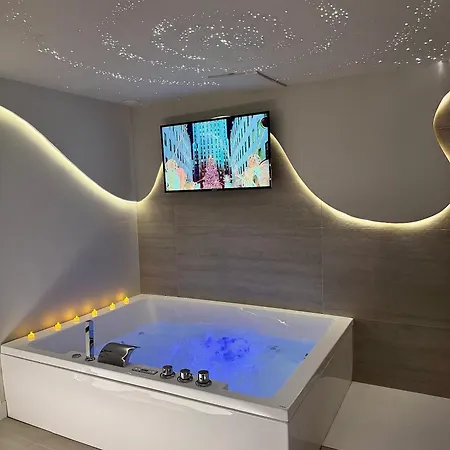 Spa Privatif - Love Room Luxe - Proche Disney Marles-en-Brie Extérieur photo